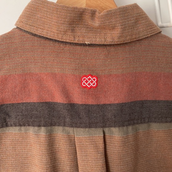 Striped Sherpa Adventure Gear Long-Sleeved Button-Up - Picture 5 of 5